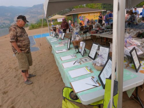 7b-Silent_Auction